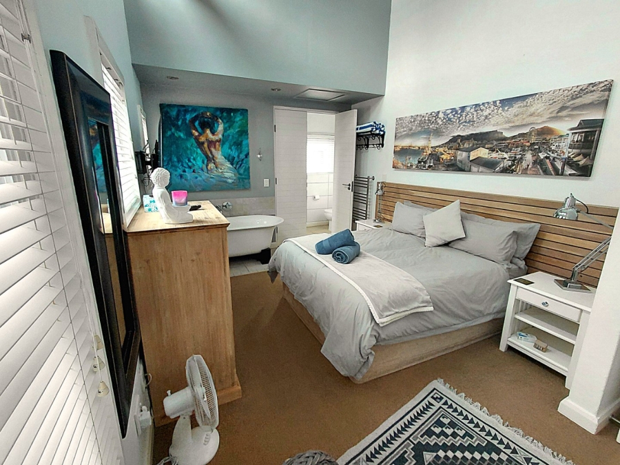 1 Bedroom Property for Sale in Thesen Islands Western Cape